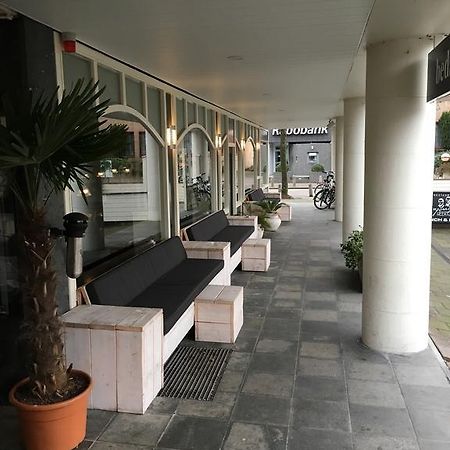 Hotel Restaurant De Jonge Heertjes Алсмер Екстериор снимка